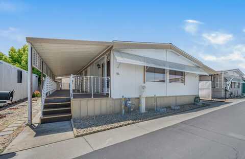 1500 Villa Avenue, Clovis, CA 93612