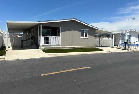 1701 Dinuba, Selma, CA 93662