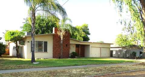 4457 Brown Avenue E, Fresno, CA 93703