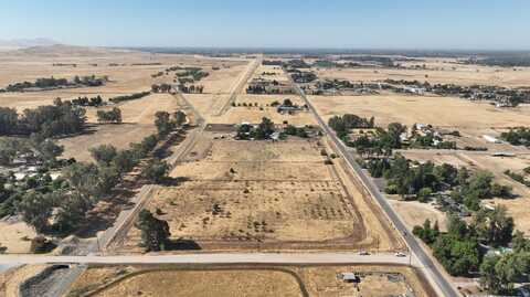 1 APN: 15016033S, Clovis, CA 93619