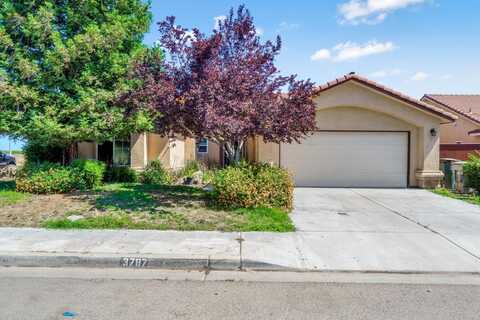 3787 Via Capitola, Madera, CA 93637
