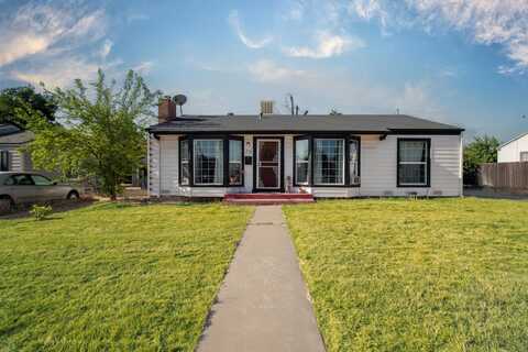 70 Sussex Way E, Fresno, CA 93704