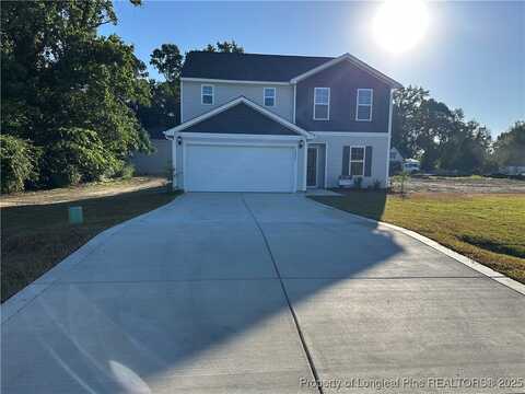 5851 Panther Drive, Hope Mills, NC 28348