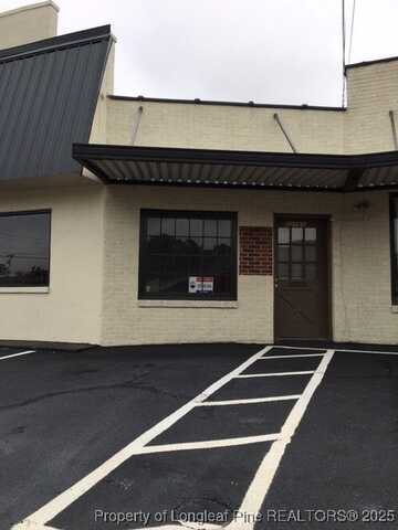 2006 1/2 N Cedar Street, Lumberton, NC 28358