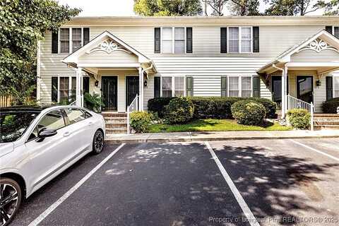 405 Cityview Lane, Fayetteville, NC 28301
