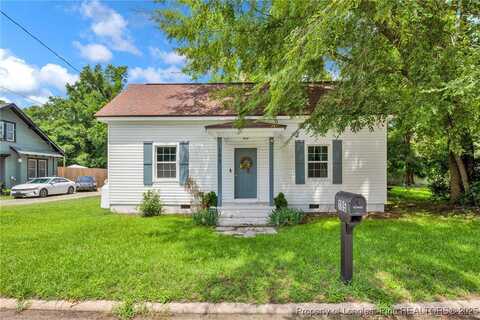 185 N Fayetteville Street, Parkton, NC 28371