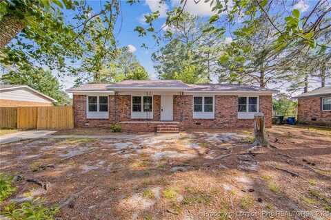 6313 Belle Terre Court, Fayetteville, NC 28304