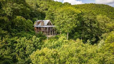 1145 Eagles Roost Road, Bryson City, NC 28713