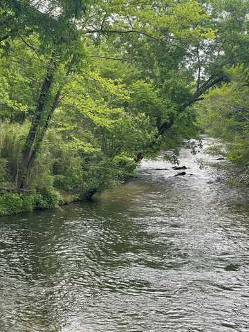 1072 Helen Zachary Rd, Cullowhee, NC 28723