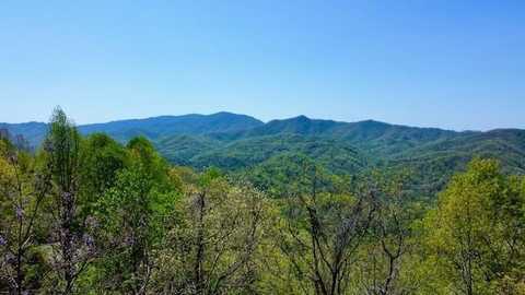 Smoky View, Bryson City, NC 28713