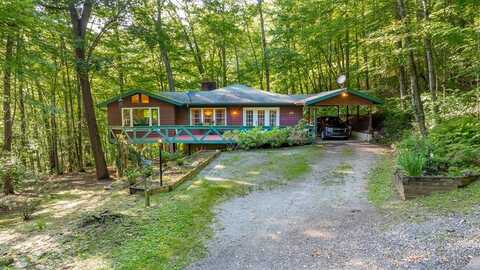 375 Rabbit Track Trail, Franklin, NC 28734