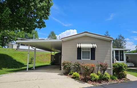 54 Robinson Avenue, Franklin, NC 28734