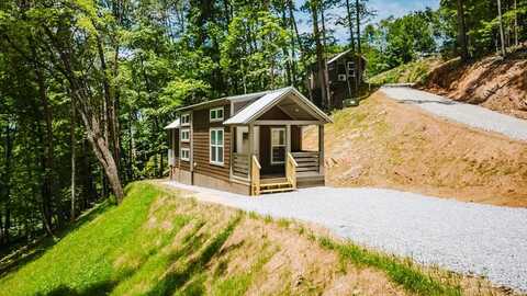47 Pinehurst Drive, Bryson City, NC 28713