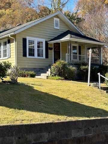 318 Sunrise Park, Sylva, NC 28779