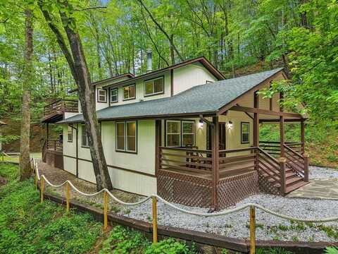 291 Dills Road, Bryson City, NC 28713