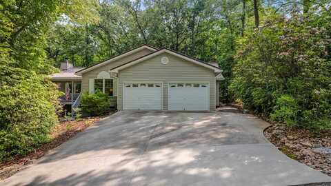 176 Old Cabin Rd, Franklin, NC 28734