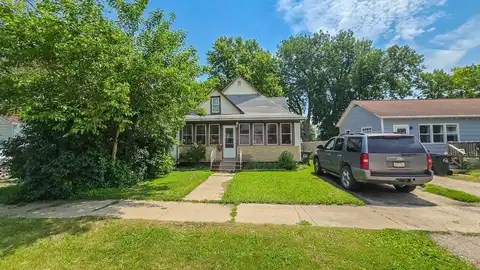 1437 S 24th St, Fort Dodge, IA 50501