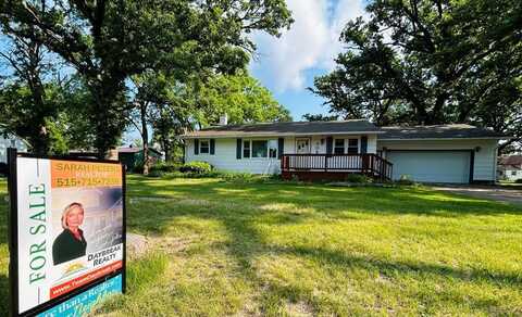 308 3rd Ave SW, Dayton, IA 50530