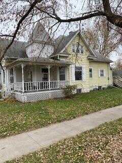 207 2nd Ave NW, Dayton, IA 50530