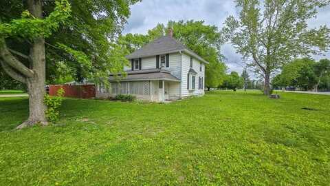 702 James St, Callender, IA 50523