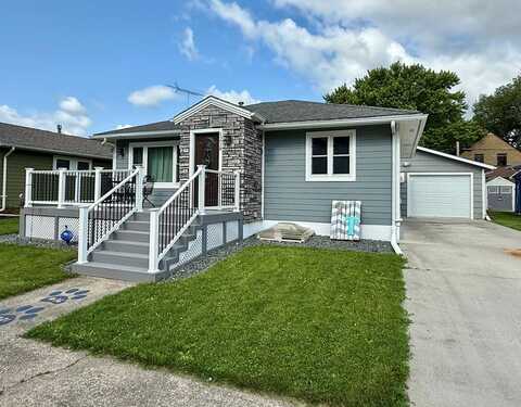 1218 13th Street, Manson, IA 50563