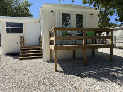 911 Plantation Road, Key Largo, FL 33037
