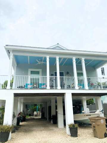 19603 Seminole Street, Sugarloaf Key, FL 33042