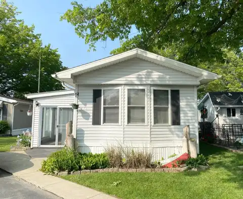 8175 North Shore Boulevard, Marblehead, OH 43440