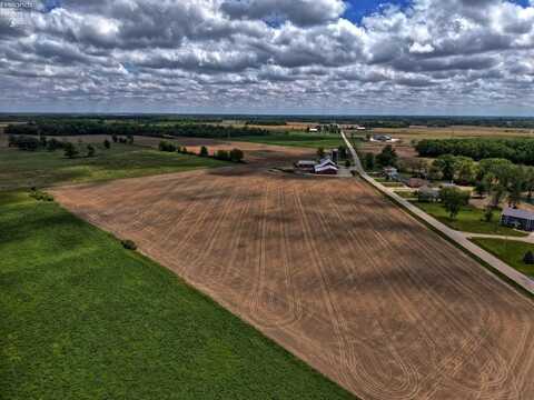 2301 A S Mud Creek Road, Oak Harbor, OH 43449