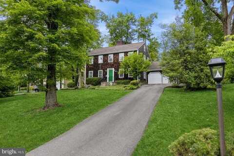 24 TURNER COURT, PRINCETON, NJ 08540