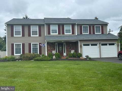 10 DORSETT CIRCLE, WARMINSTER, PA 18974