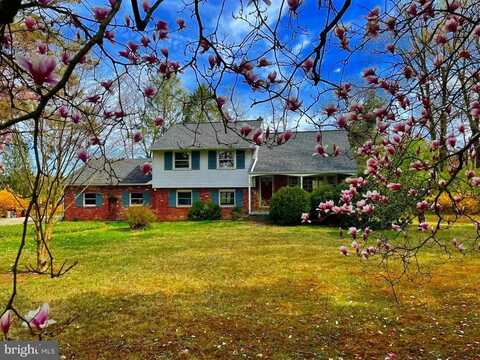 21 LONG LANE, MALVERN, PA 19355