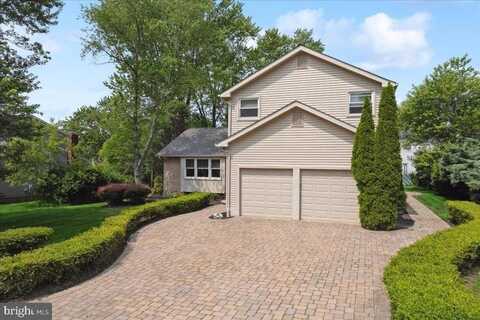 513 COUNTRY CLUB DRIVE, CHERRY HILL, NJ 08003