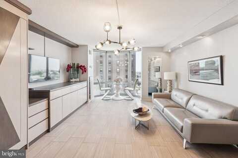2018 WALNUT STREET, PHILADELPHIA, PA 19103