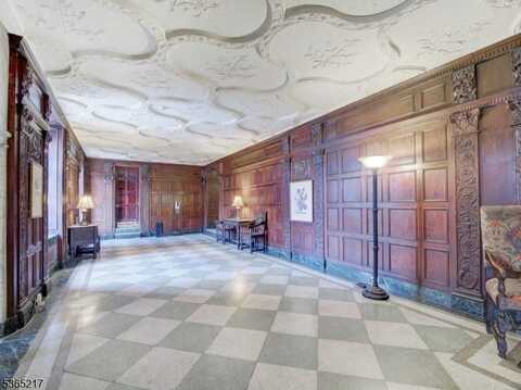 363 Mt Prospect Ave, Newark, NJ 07104