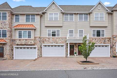 14 White Oak Lane, Aberdeen, NJ 07747