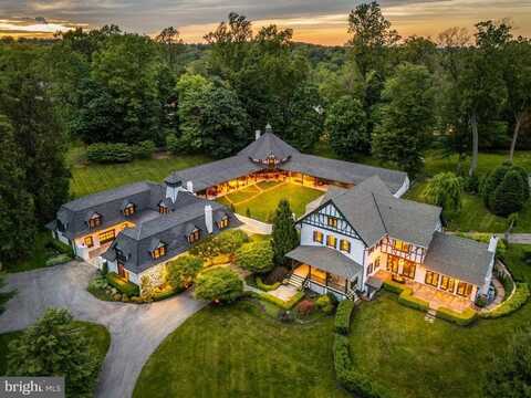 35 HARRISON DRIVE, NEWTOWN SQUARE, PA 19073