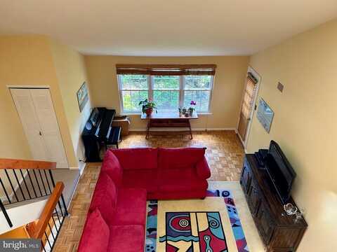 1816 VALLEY GLEN ROAD, ELKINS PARK, PA 19027