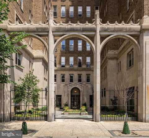 1901 WALNUT STREET, PHILADELPHIA, PA 19103
