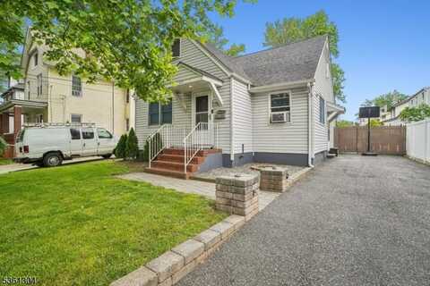 405 W Scott Ave, Rahway, NJ 07065