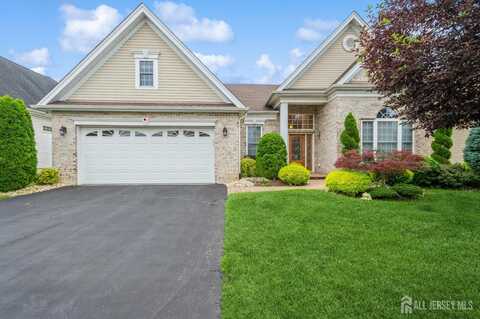 4 Long Cove Drive, Monroe, NJ 08831