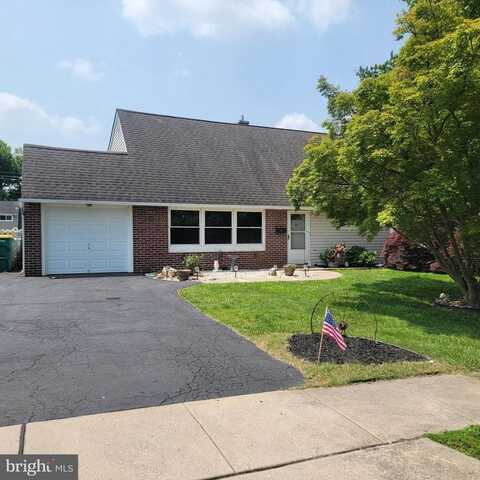 49 QUAIL ROAD, LEVITTOWN, PA 19057