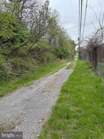 545 S 1ST AVENUE, COATESVILLE, PA 19320