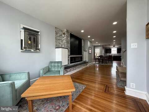 643 JAMESTOWN AVENUE, PHILADELPHIA, PA 19128