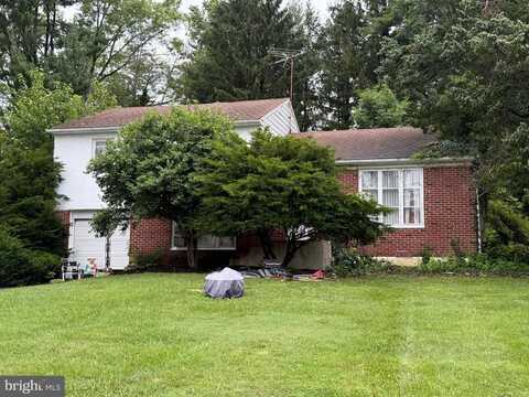 413 KNIGHT ROAD, AMBLER, PA 19002
