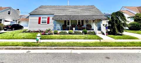 411 N Delavan Ave, Margate City, NJ 08402