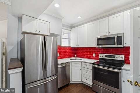 1122 W DAUPHIN STREET, PHILADELPHIA, PA 19133