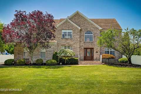 201 Manfre Court, Freehold, NJ 07728