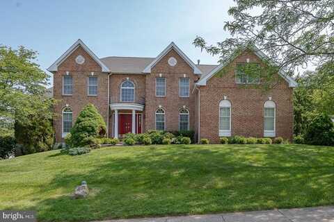 627 OLYMPIA HILLS CIRCLE, BERWYN, PA 19312