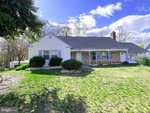 30 WINTERBERRY LANE, WILLINGBORO, NJ 08046